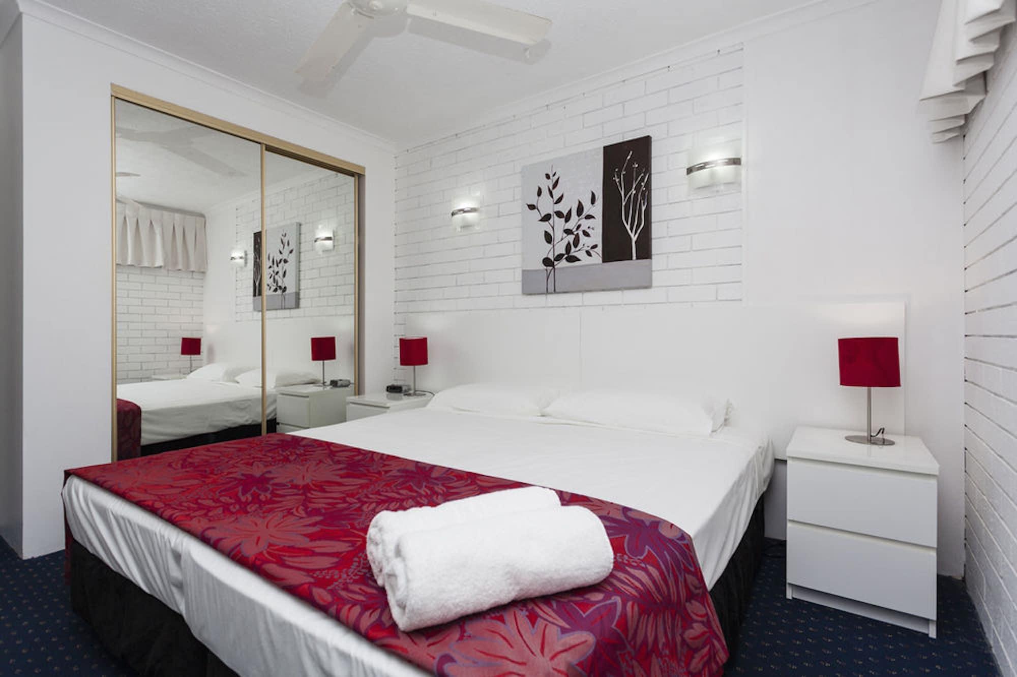 Broadbeach Travel Inn Apartments Gold Coast Exterior foto