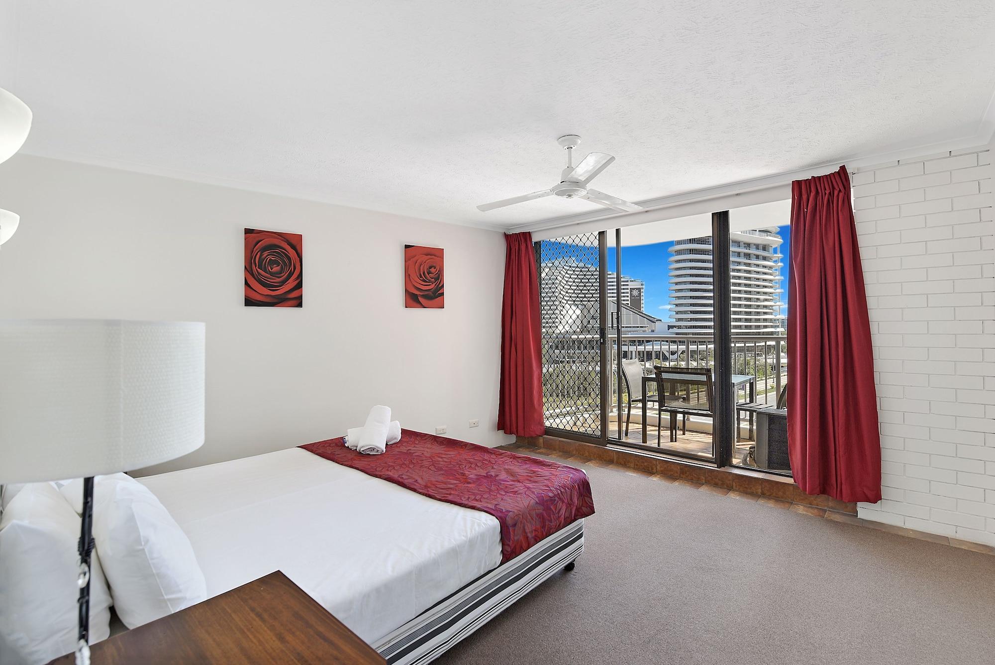 Broadbeach Travel Inn Apartments Gold Coast Exterior foto