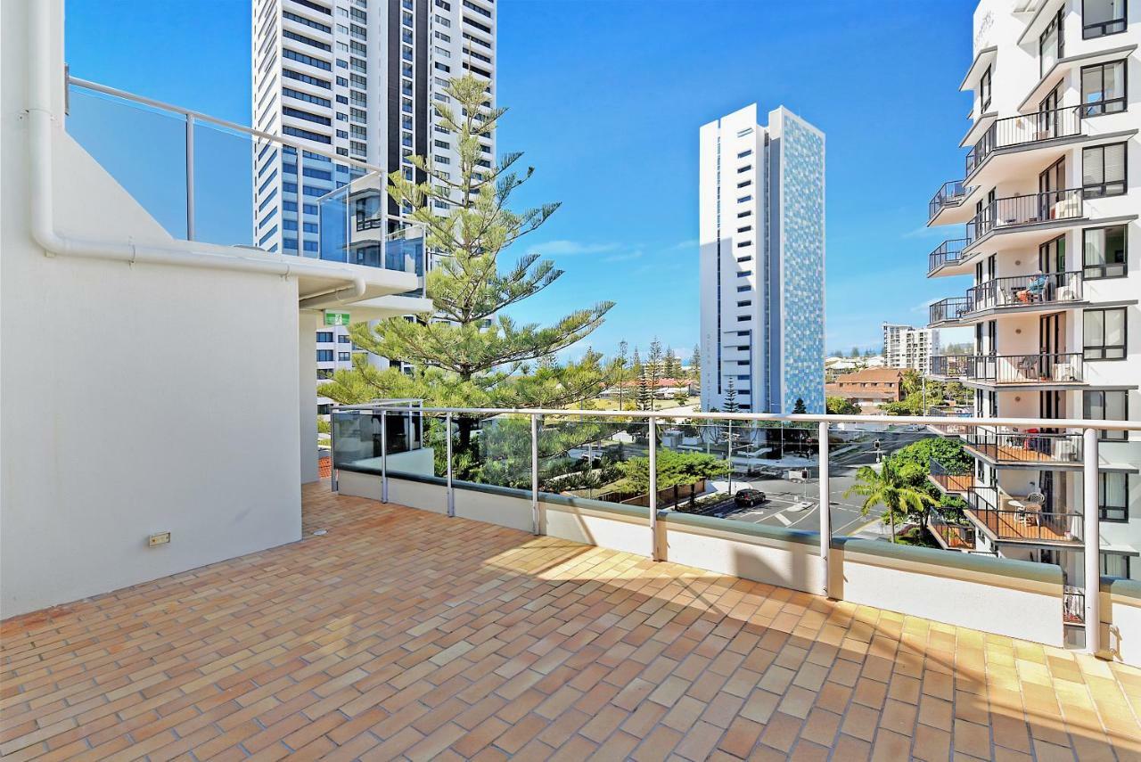 Broadbeach Travel Inn Apartments Gold Coast Exterior foto
